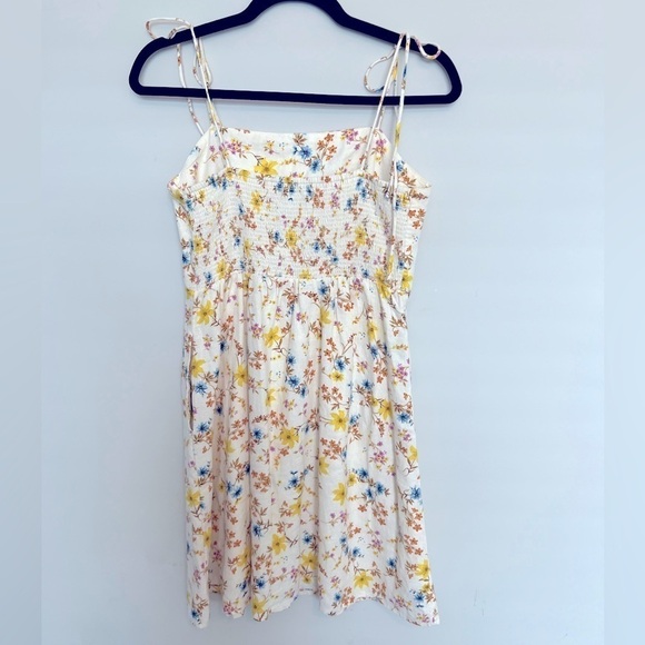 Old Navy Yellow Floral Cami Linen Pockets Dress Size S - Picture 3 of 9
